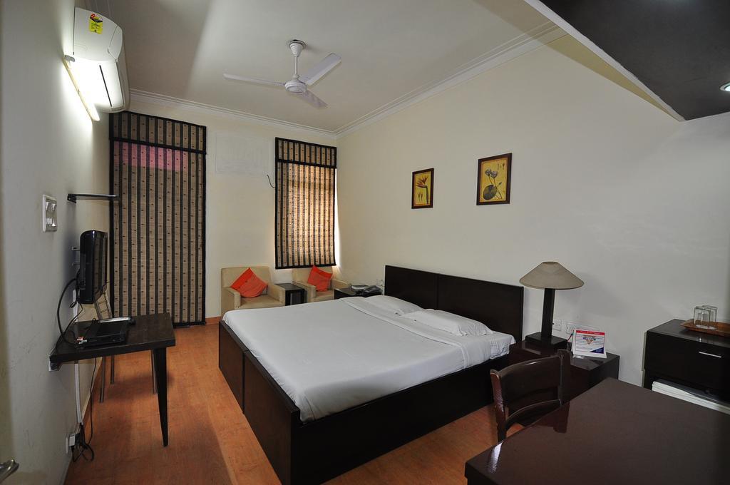 New Delhi Ymca Tourist Hostel Exterior foto